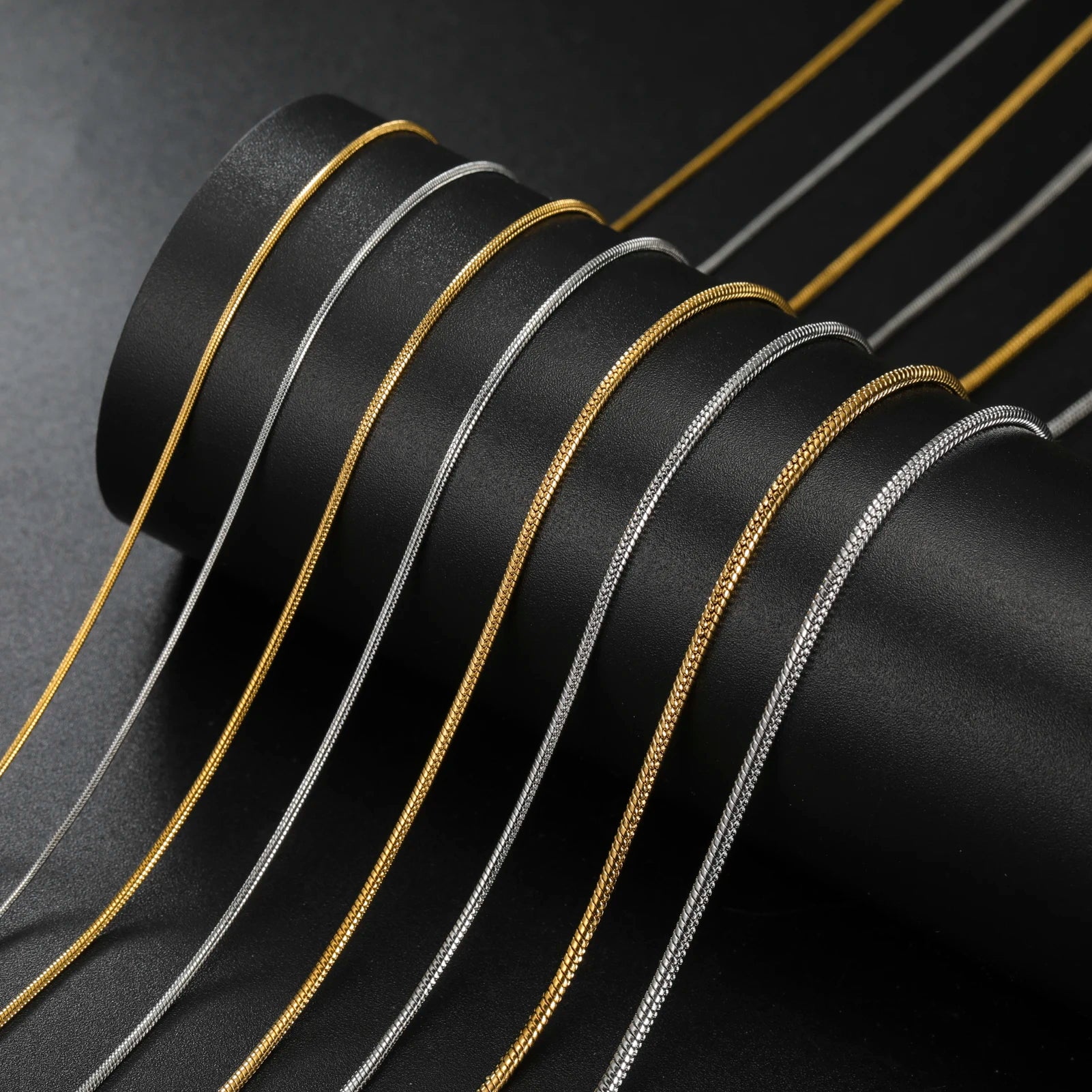 Sipuris Round Snake Chain Necklace For Men Women Stainless Steel Hip Hop Punk 0.9mm 1.2mm 1.5mm 2mm Chain Jewelry Christmas Gift