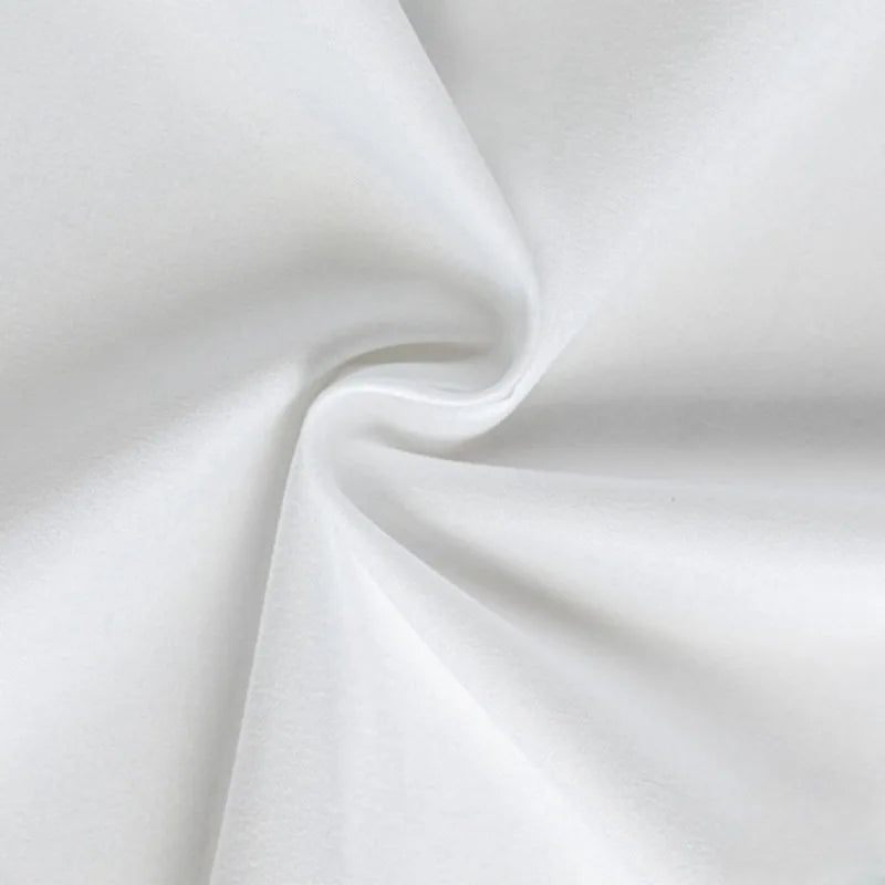 Christmas pillow cover 18x18 inches Soft skin-friendly Santa Claus snowman wreath Creative pattern Sofa home decoration